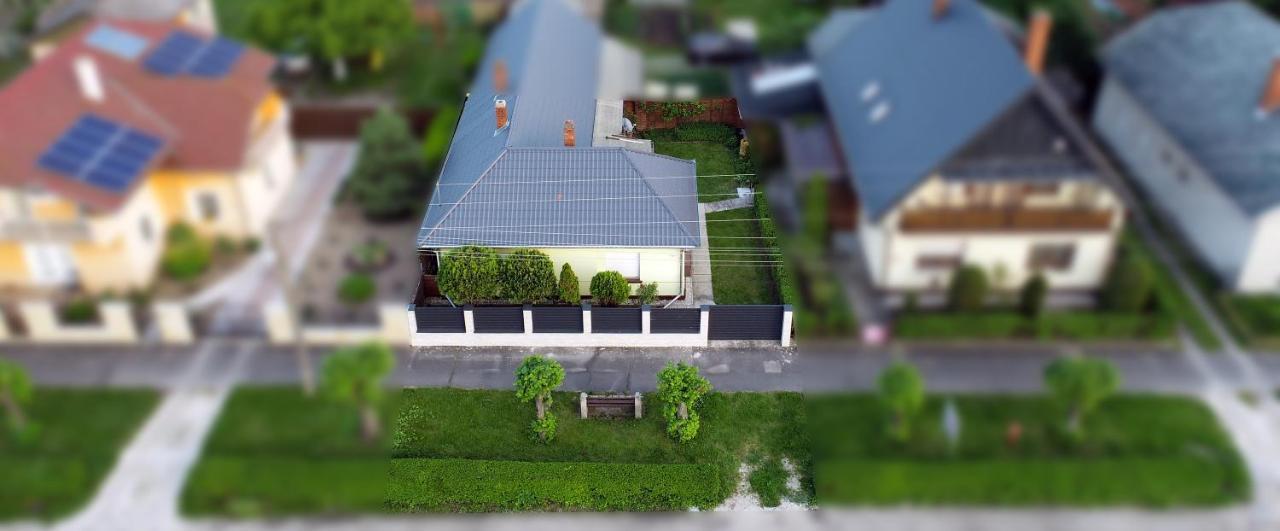 Apartamento Estike Balatonlelle Exterior foto